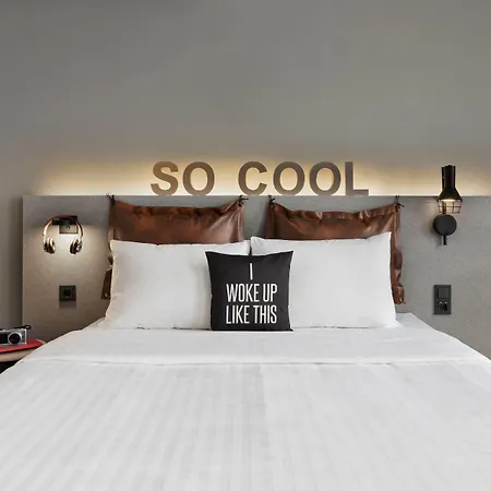 Moxy Hotel Düsseldorf